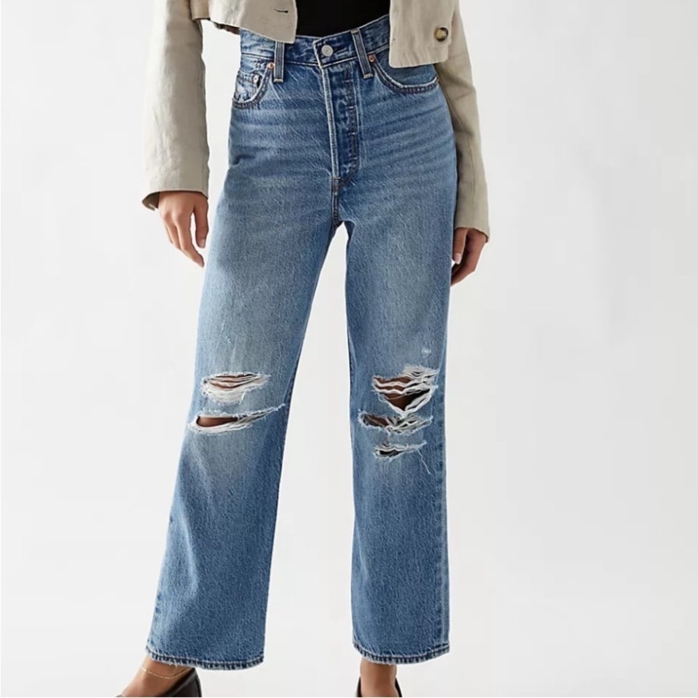 Levi’s ribcage straight jeans